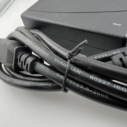 مبدل برق شهری به فندکی خودرو مدل 12O6