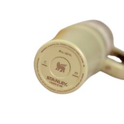 ماگ استنلی مدل Quencher H2.0 Tumbler کد 222 گنجایش ۸۸۷ میلی‌ لیتر