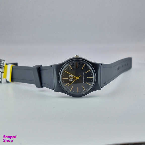 ساعت عقربه ای زنانه طرح کیو اند کیو مدل اسپرت 02