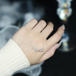 گردنبند نقره زنانه مدل رز سفید کد N2155