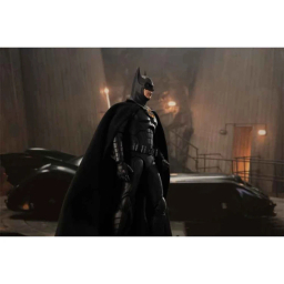 اکشن فیگور بندای مدل بتمن مایکل کیتون طرح Batman The Flash