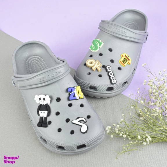 صندل مردانه زیتون مدل کراکس دار رنگ طوسی