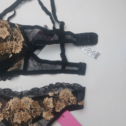 ست شورت و سوتین زنانه برتا کد 2420MZ رنگ مشکی