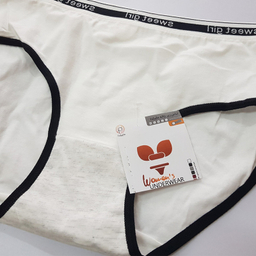 شورت زنانه ماییلدا مدل 5367