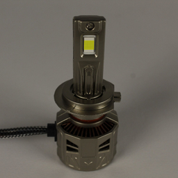 لامپ هدلایت خودرو سام مدل XT5 پایه H7 بسته 2 عددی