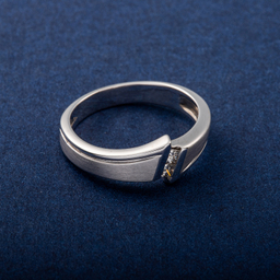 انگشتر طلا 18 عیار زنانه جواهری سون کد 2544