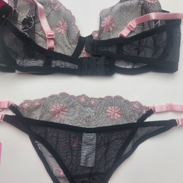 ست شورت و سوتین زنانه برتا کد 2020BS رنگ مشکی