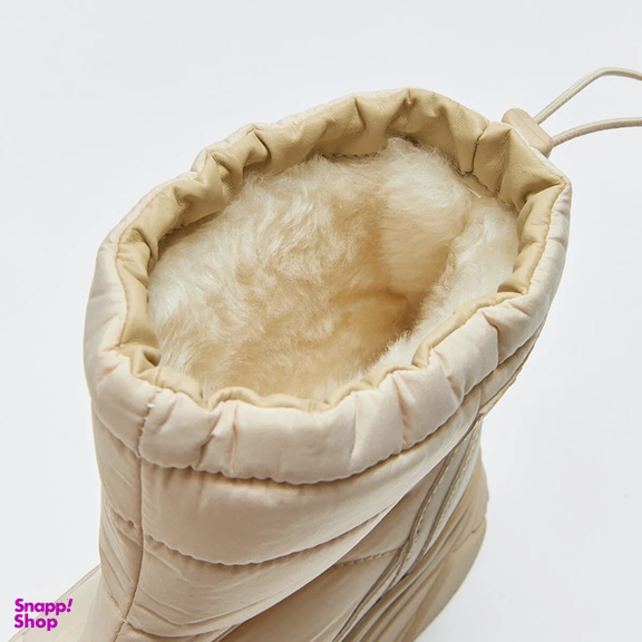 نیم بوت زنانه ال سی وایکیکی مدل ترمال پلاس ضد آب