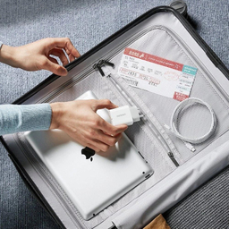 شارژر دیواری یوگرین مدل CD137-10191