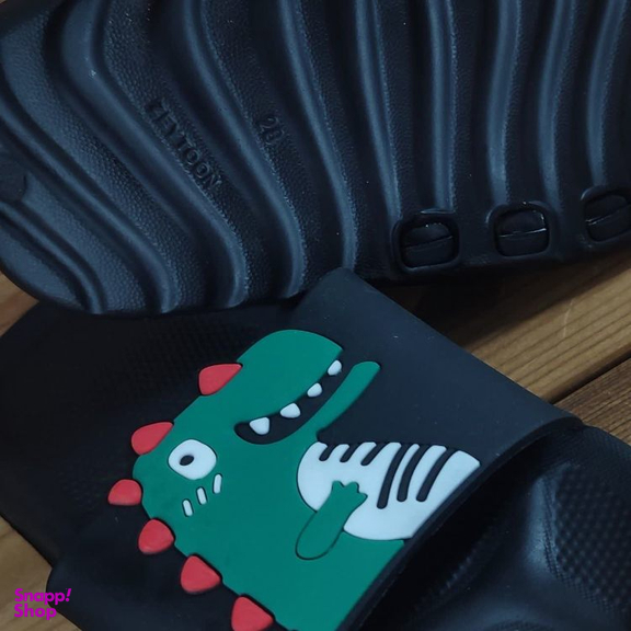 دمپایی بچگانه زیتون مدل داینو تا به تا کد 131410 رنگ مشکی