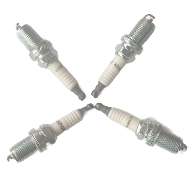 شمع خودرو چمپیون کد RC10YC4 بسته 4 عددی
