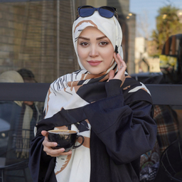 روسری زنانه آنالیا مدل نخی دست دوز 140 طرح برگ کد a-2995