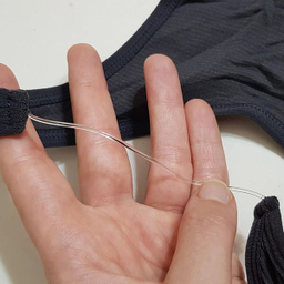 کراپ تاپ زنانه ماییلدا مدل بند سیلیکونی پددار کد 4980 رنگ خاکستری تیره