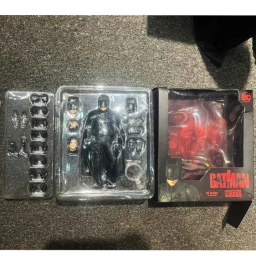 اکشن فیگور مافکس بتمن طرح Batman Robert Pattinson