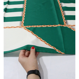 روسری زنانه آنالیا مدل ابریشم دست دوز طرح زنجیری کلاسیک کد ana-2821