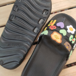 دمپایی دخترانه زیتون مدل کیوتی رنگ مشکی