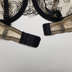 ست سوتین و شورت زنانه برتا مدل توری کد 2020OZB رنگ نسکافه ای