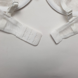 ست سوتین و شورت زنانه مدل توری کد 2020ozw رنگ سفید