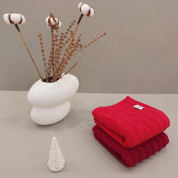 حوله دستی ارغوان مدل کارن سایز 80×40 سانتی متر