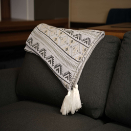 شال مبل ورناهوم مدل گلیم سایز ٰٰ140×180 سانتی متر