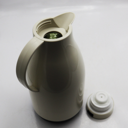 فلاسک ریور مدل YPM-MELAMINE-8628 حجم 1.9 لیتر