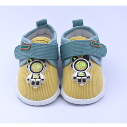 کفش نوزادی مدل سوتی طرح فضایی کد C-8483