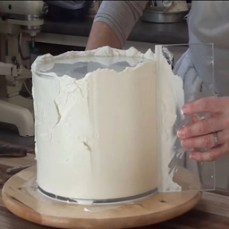 صفحه گاناش و خامه کشی کیک به گز کد 175 سایز 17.5 مجموعه 2 عددی