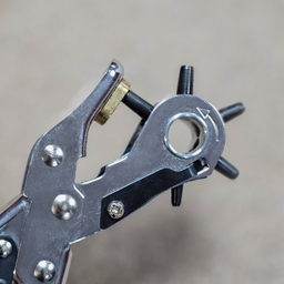 کمربند سوراخ کن وایزآپ مدل Punch Plier کد 11502