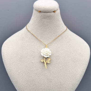 آویز گردنبند طلا 18 عیار زنانه مدل گل رز
