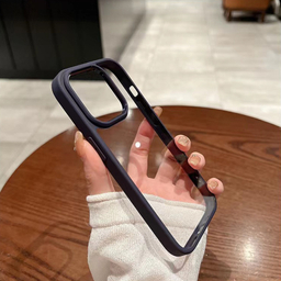 کاور اپیکوی مدل Skin مناسب برای گوشی موبایل اپل iPhone 13 / 14