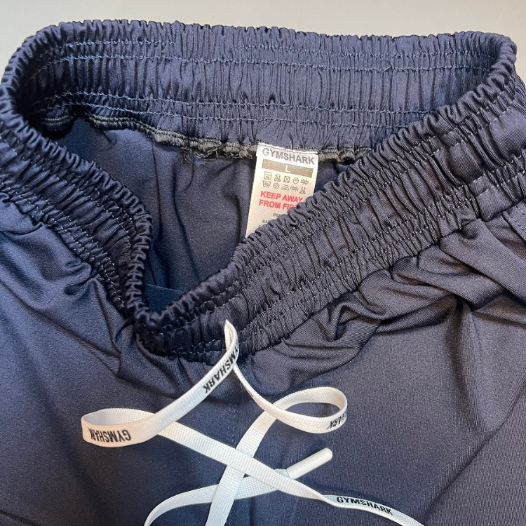 شلوارک ورزشی زنانه طرح جیمشارک کد 42101 رنگ سرمه ای