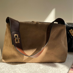 کیف رودوشی زنانه مدل نیوا