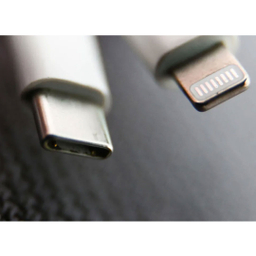 کابل شارژر طرح اپل مدل USB Type-C به Lightning کد 1 طول 1 متر