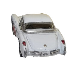 ماشین بازی کینزمارت مدل 1957 Chevrolet Corvette