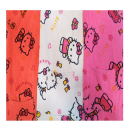 حوله پالتویی کودک طرح hello kitty سایز 90 سانتی‌متر