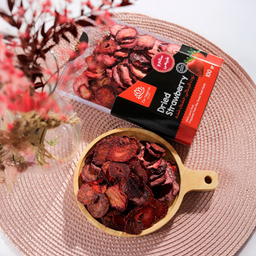 میوه‌ خشک زرنگاران طعم پرتقال و توت فرنگی و کیوی و آلو وزن 430 گرم بسته 4 عددی