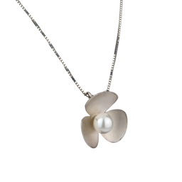 گردنبند زنانه مدل گل یاس کد 538