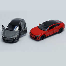 ماشین بازی ولی مدل فلزی عقبکش آئودی Audi RS
