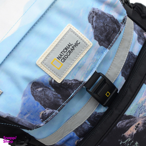 کوله پشتی نشنال جئوگرافیک مدل N25300 ESSENTIAL-2 به همراه جامدادی
