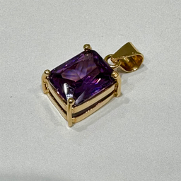 پلاک گردنبند طلا 18 عیار زنانه گالری سپینود مدل سولیتر بنفش مدل PSG3