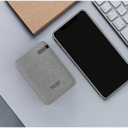 پاوربانک تراست مدل P222D ظرفیت 10000 میلی‌ آمپر ساعت