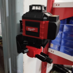 تراز لیزری طرح میلواکی مدل 4 بعدی کد 4D