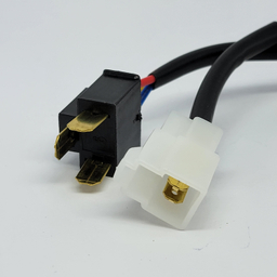 سوکت تبدیل چراغ جلو آریکو کد 1420 مناسب پراید 131