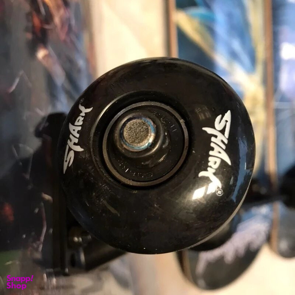 اسکیت بورد مدل چرخ کربنی A01 طرح موتور سوار