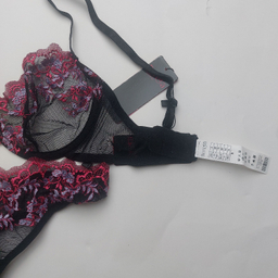 ست سوتین و شورت زنانه برتا کد 2020SP رنگ مشکی