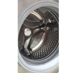 ماشین لباسشویی بست مدل BWD-8125 ظرفیت 8 کیلوگرم