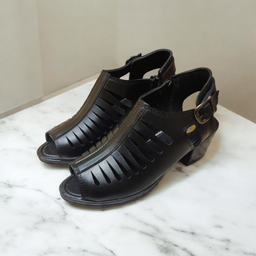 صندل زنانه کد 111 رنگ مشکی