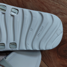 دمپایی بچگانه زیتون مدل سوییت رنگ کرم