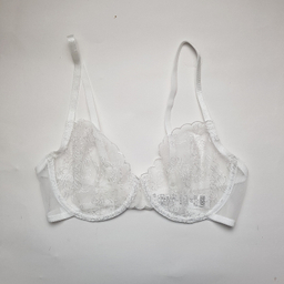 ست سوتین و شورت زنانه مدل توری کد 2020ozw رنگ سفید