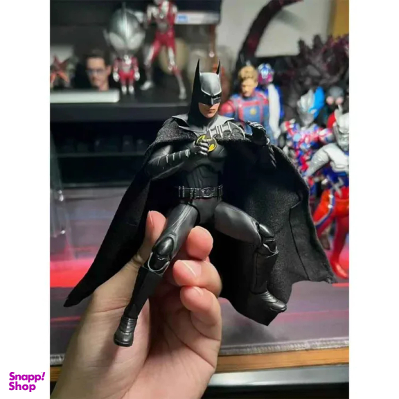 اکشن فیگور بندای مدل بتمن مایکل کیتون طرح Batman The Flash